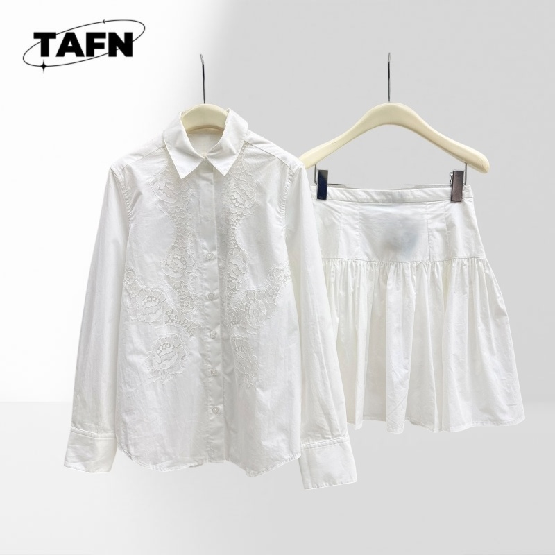 Ladies Trendy Short Skirt Set  - Women'S Formal Day Wear ulasan dan harga